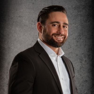 Dr. Damon Friedman headshot